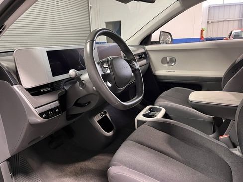 Used 2024 Hyundai Ioniq 5 SEL image 23