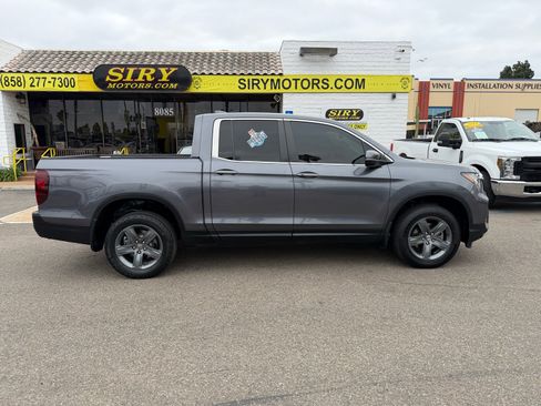 Used 2023 Honda Ridgeline RTL image 2