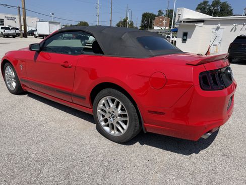 Used 2014 Ford Mustang Premium w/ Electronics Package RWD image 5