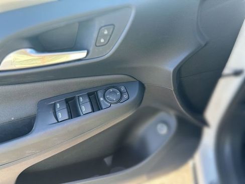 New 2026 Buick Envista Avenir image 17