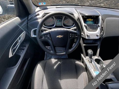 Used 2017 Chevrolet Equinox LS FWD image 4
