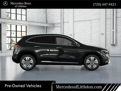 Certified 2025 Mercedes-Benz GLA 250 4MATIC image 2