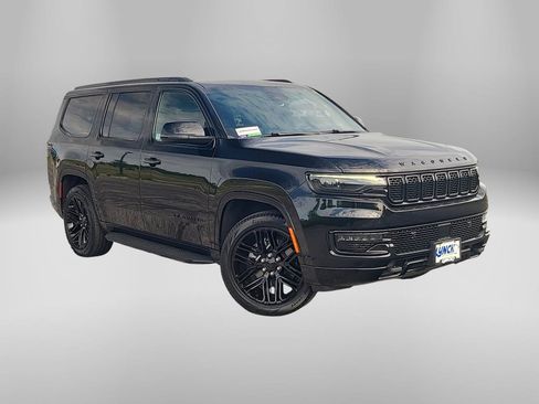 Used 2024 Jeep Wagoneer Series II AWD/4WD image 7