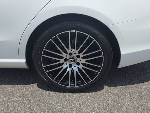 Certified 2025 Mercedes-Benz C 300 4MATIC Sedan image 10