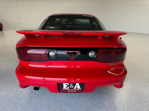 Used 1998 Pontiac Firebird Formula RWD image 7