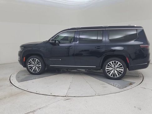 New 2025 Jeep Wagoneer Series II image 9