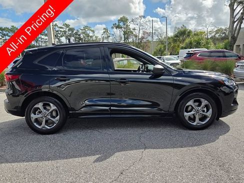 Used 2023 Ford Escape ST-Line w/ Tech Pack #1 FWD image 6