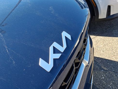 New 2026 Kia Sorento S image 5