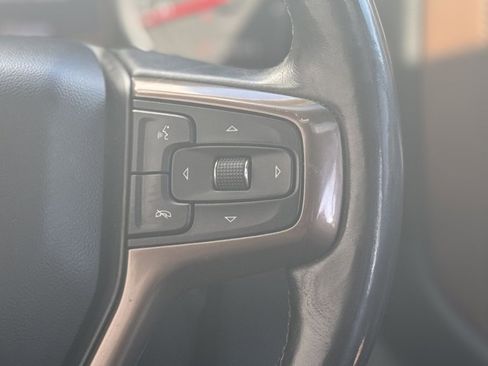 Used 2019 Chevrolet Silverado 1500 High Country image 34