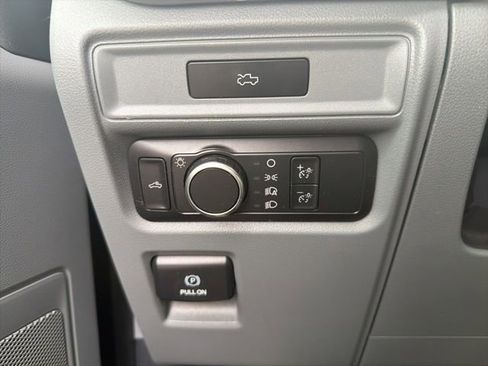 Used 2022 Ford F150 Lightning Pro AWD/4WD image 28