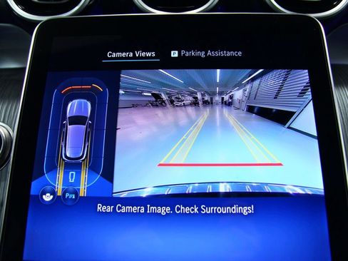 Certified 2025 Mercedes-Benz GLC 300 image 12