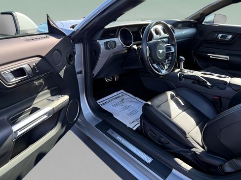 Used 2020 Ford Mustang GT Premium RWD image 13