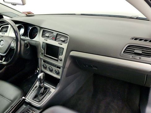 Used 2016 Volkswagen Golf SE w/ Lighting Package image 23