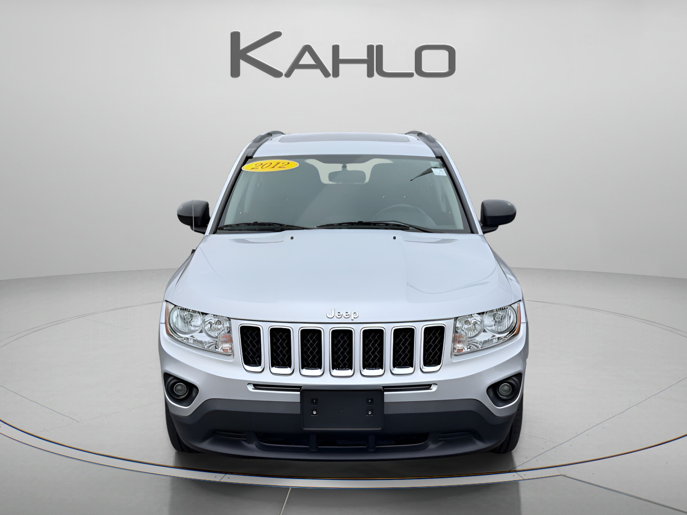 Used 2012 Jeep Compass Latitude w/ Sun/Sound Group FWD image 8