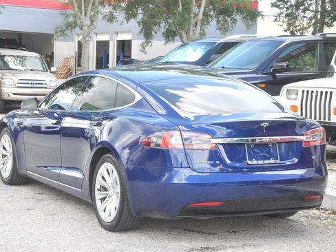 Used 2017 Tesla Model S 75 RWD image 11