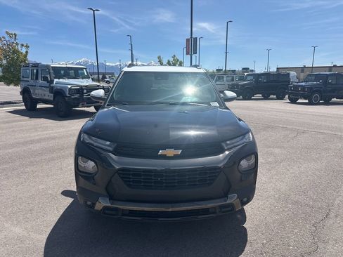 Used 2021 Chevrolet TrailBlazer ACTIV w/ Sun and Liftgate Package AWD/4WD image 3
