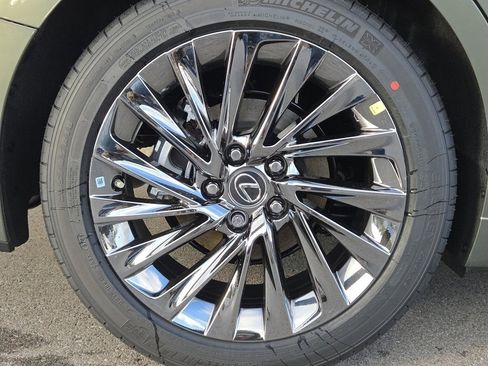 New 2025 Lexus ES 350 350 Luxury image 31