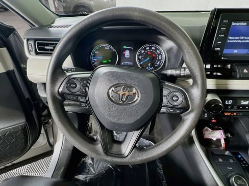 Certified 2022 Toyota RAV4 XLE w/ Convenience Package AWD/4WD image 10