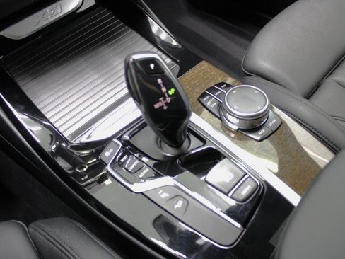 Used 2018 BMW X3 xDrive30i w/ Convenience Package image 66