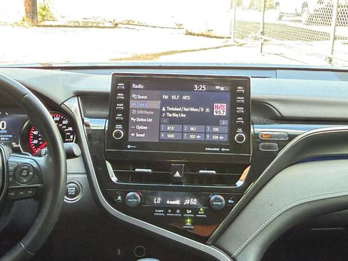 Used 2024 Toyota Camry XSE FWD image 19