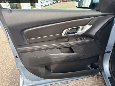 Used 2014 GMC Terrain SLE image 11