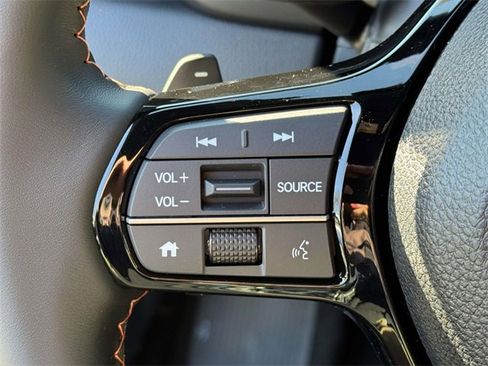 New 2025 Honda Pilot Sport image 18