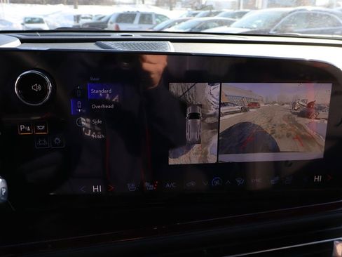 New 2026 Chevrolet Traverse RS w/ LPO, Floor Liner Package image 22