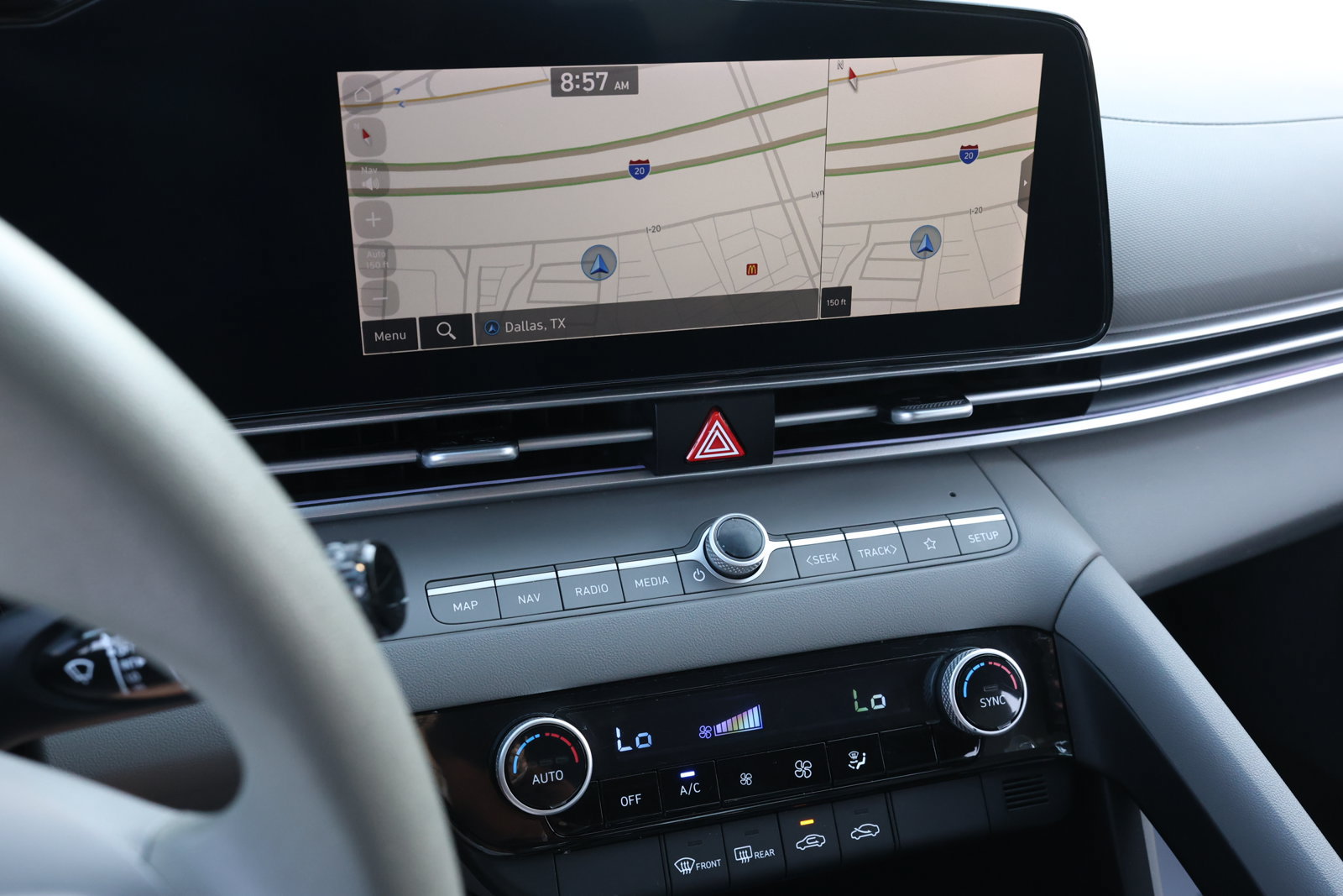 Used 2024 Hyundai Elantra SEL FWD image 19