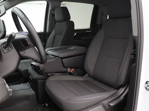 Used 2024 GMC Sierra 2500 SLE image 21