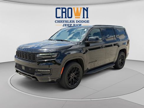 Used 2024 Jeep Wagoneer Series II AWD/4WD image 7
