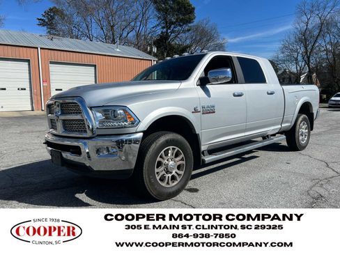 Used 2018 RAM 2500 Laramie image 2