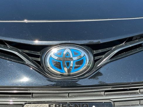 Used 2023 Toyota Camry LE image 37