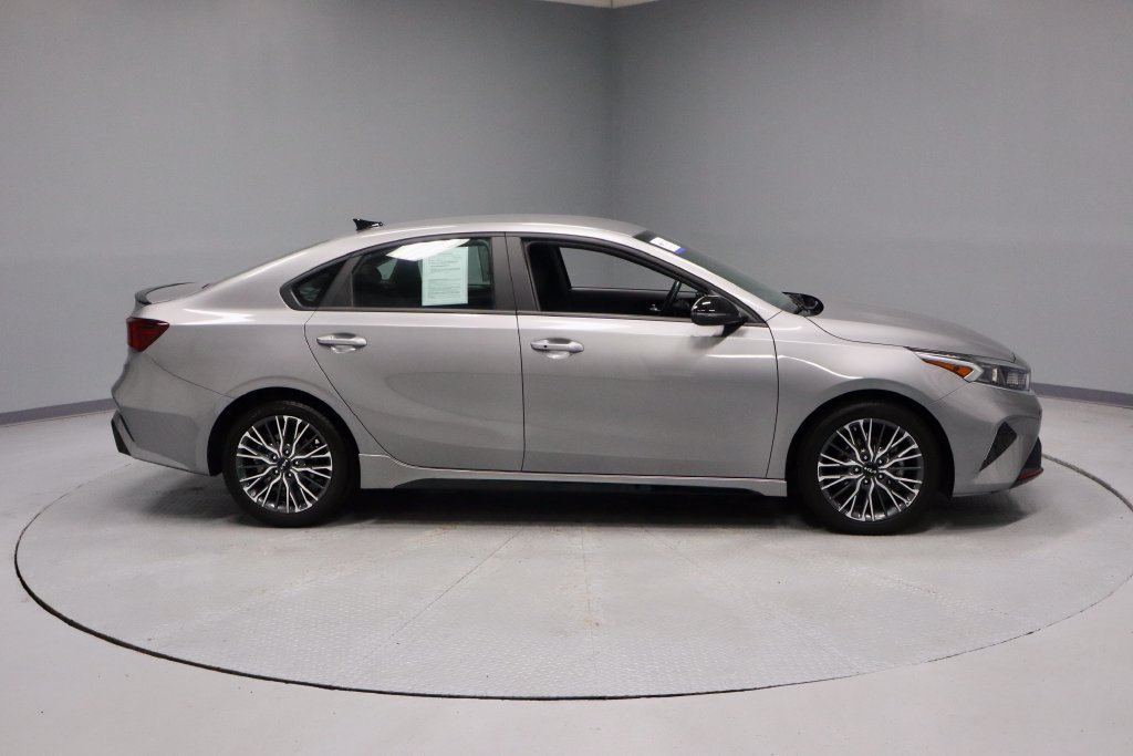Used 2024 Kia Forte GT-Line FWD image 7