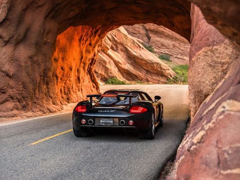 Used 2005 Porsche Carrera GT image 4