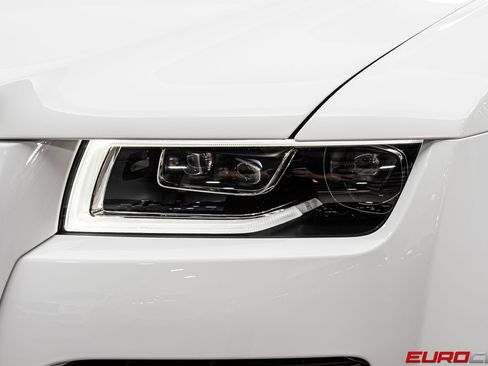 Used 2024 Rolls-Royce Ghost AWD/4WD image 12