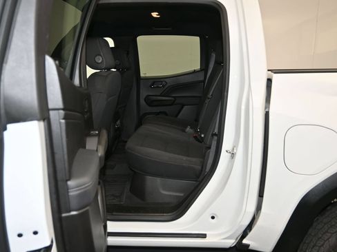 Certified 2024 GMC Canyon Elevation RWD image 22