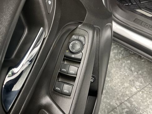 Certified 2022 Chevrolet Equinox LT image 8