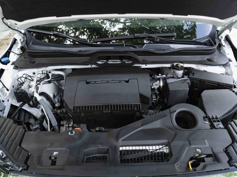 Used 2024 Honda Pilot EX-L image 45