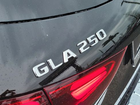 Certified 2026 Mercedes-Benz GLA 250 image 6