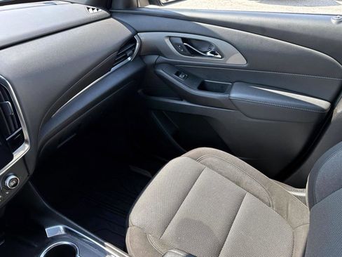 Certified 2023 Chevrolet Traverse LT image 27