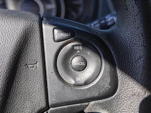 Used 2014 Honda CR-V LX image 16