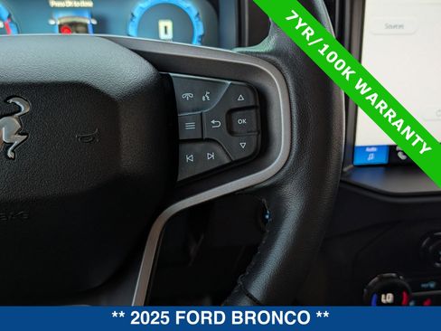 Certified 2025 Ford Bronco Badlands AWD/4WD image 26