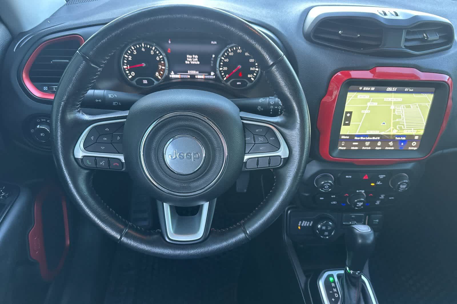 Used 2023 Jeep Renegade Trailhawk w/ Trailhawk Elite Group AWD/4WD image 14