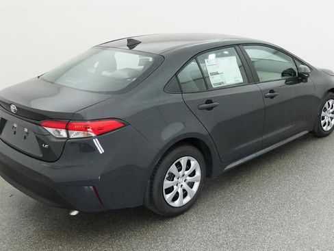 New 2026 Toyota Corolla LE FWD image 17