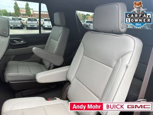 Used 2022 GMC Yukon SLT w/ SLT Premium Package AWD/4WD image 16