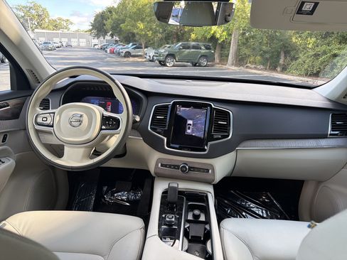 Certified 2023 Volvo XC90 B6 Plus w/ Protection Package AWD/4WD image 30