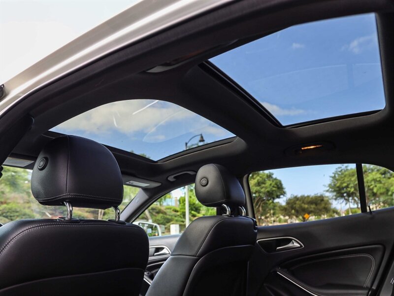 Used 2016 Mercedes-Benz GLA 250 4MATIC image 26