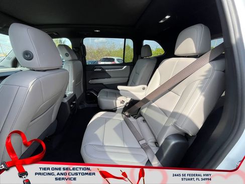 New 2026 GMC Acadia Elevation w/ Black Edition image 12