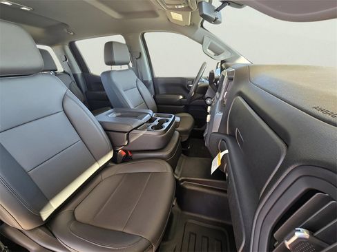 Used 2021 GMC Sierra 1500 Base w/ Fleet Convenience Package image 38