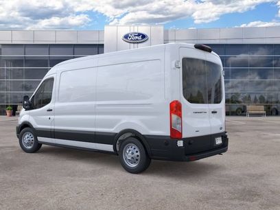 New 2026 Ford Transit 250 148 Medium Roof Extended AWD w/ Load Area Protection Package